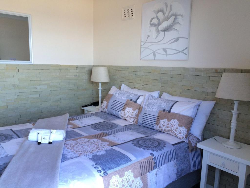Alante Lodge Amanzimtoti Exterior photo